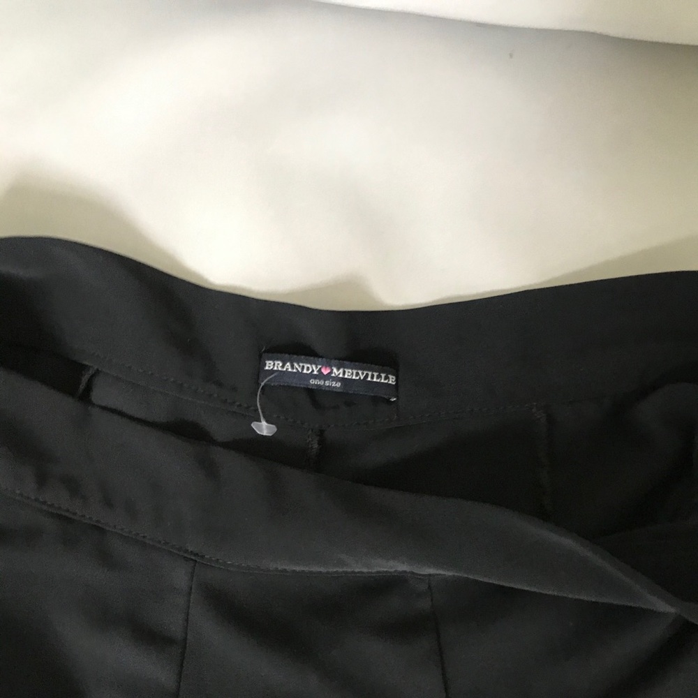 Black Brandy Melville miniskirt